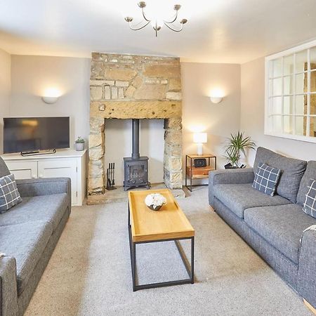 Host & Stay - Princess Place Townhouse Whitby Extérieur photo