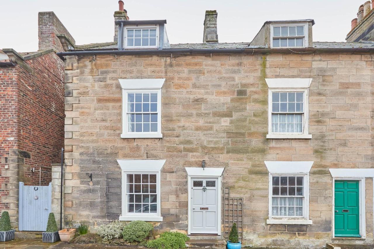 Host & Stay - Princess Place Townhouse Whitby Extérieur photo